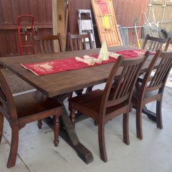 Rustic Farmhouse Wood Table with 6 Chairs-In Great Condition for Sale!!! 