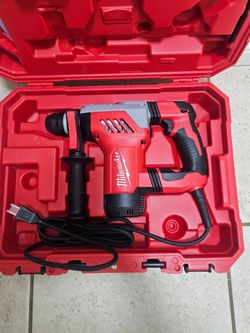 Milwaukee corded SDS rotary hammer