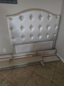 Full size bedframe