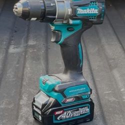 Makita Drill 18volt