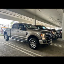 Ford F-250 Super Duty Headlights