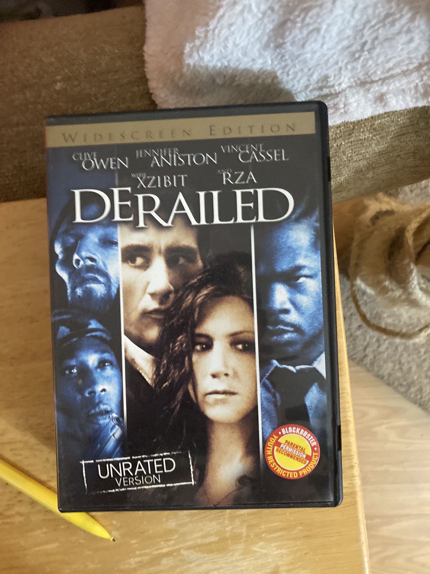 Derailed (Unrated Widescreen) - DVD - VERY GOOD