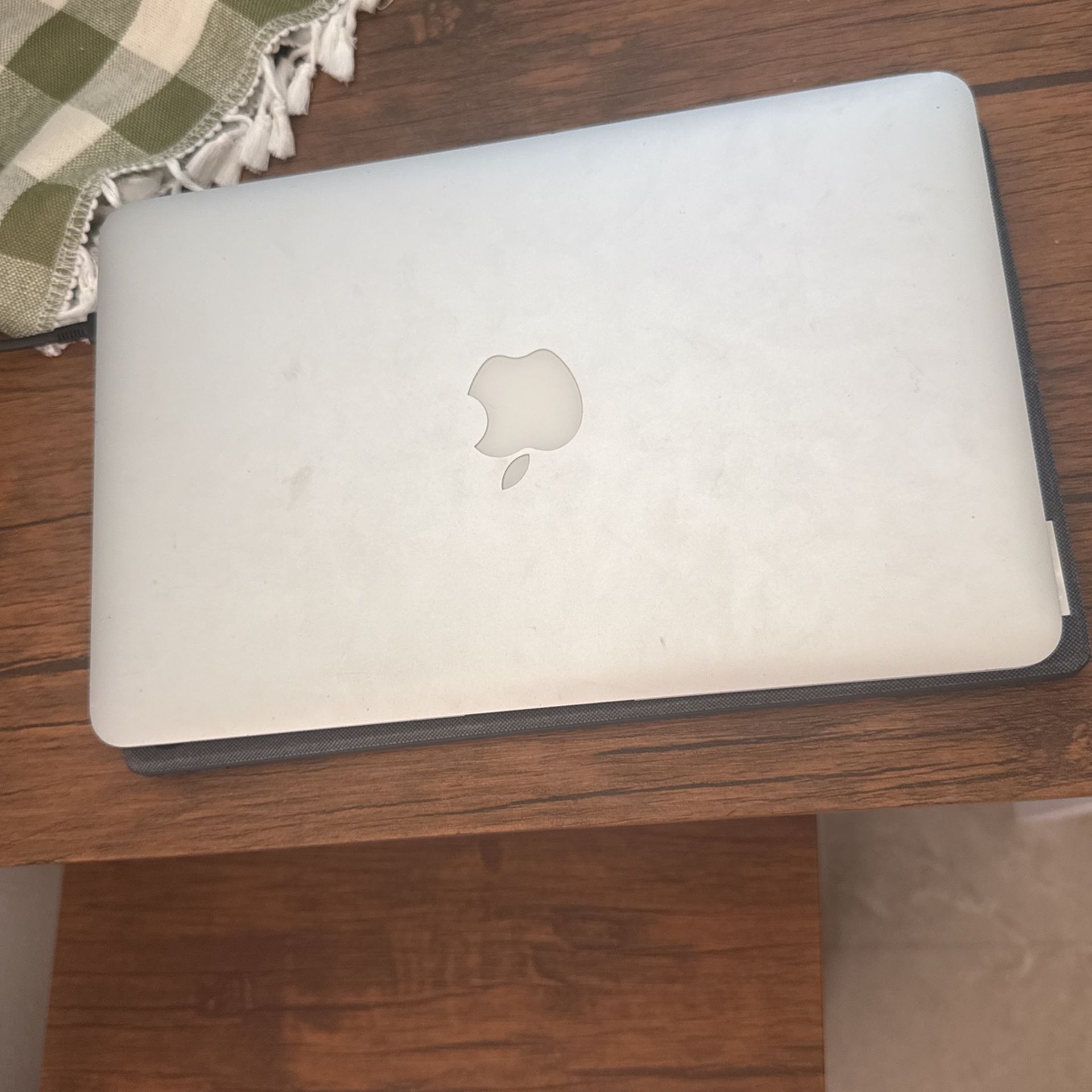 MacBook Air