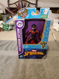 Marvel Spider-Man Bend and Flex Miles Morales Figure