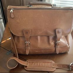 Mulholland leather messenger bag.