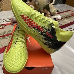 PUMA FUTURE SIZE 11.5 NEW 