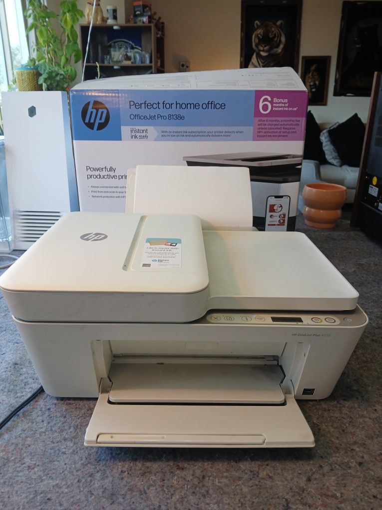 HP OfficeJet Pro 8138e Wireless All-In-One Printer Scan, Copy, Fax Includes Ink
The HP OfficeJet Pro 8138e is a versatile all-in-one printer that al