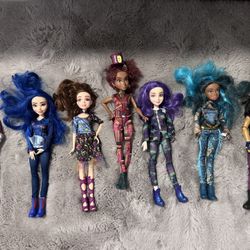 Descendants Dolls (7)