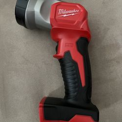 Milwaukee M18 LED Flashlight New