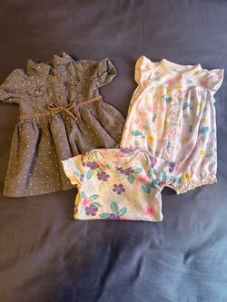 Carter’s 3 Month Baby Girl Clothing Bundle – 3 Pieces
