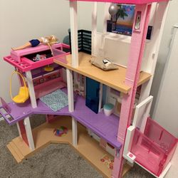 Barbie House 