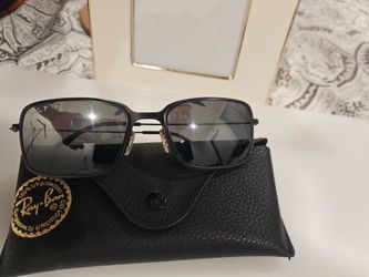 Ray-Ban RB3514-M Polarized Sunglasses Black – Made in Italy – Good Condition