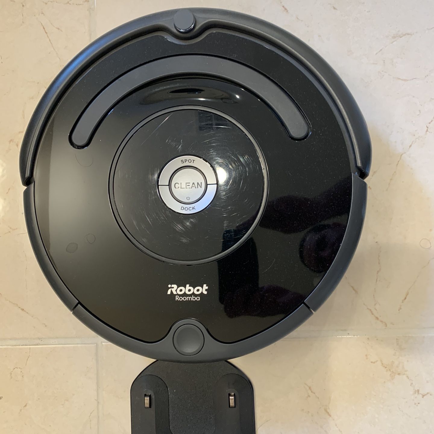 iRobot Roomba671