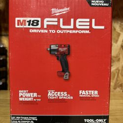 Milwaukee M18 FUEL Gen-2 18V Lithium-Ion Brushless Cordless Mid Torque 1/2 in. Impact Wrench w/Friction Ring (Tool-Only)