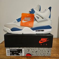 Men's sneakers and sports shoes