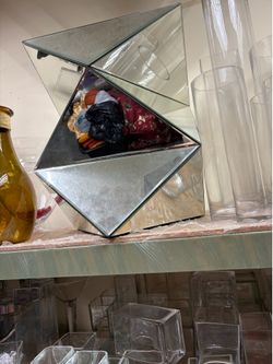 Decorative mirrored end table