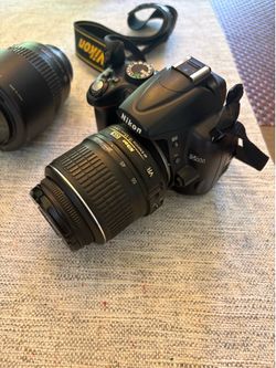 Nikon D5000 Kit w/ Zoom Lens & Standard Lens – Perfect Starter DSLR