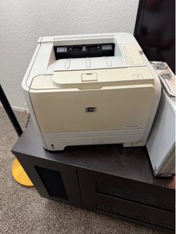 HP LaserJet P2035n Printer