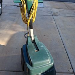 15 Floor Scrubber NOBLES/TENNANT