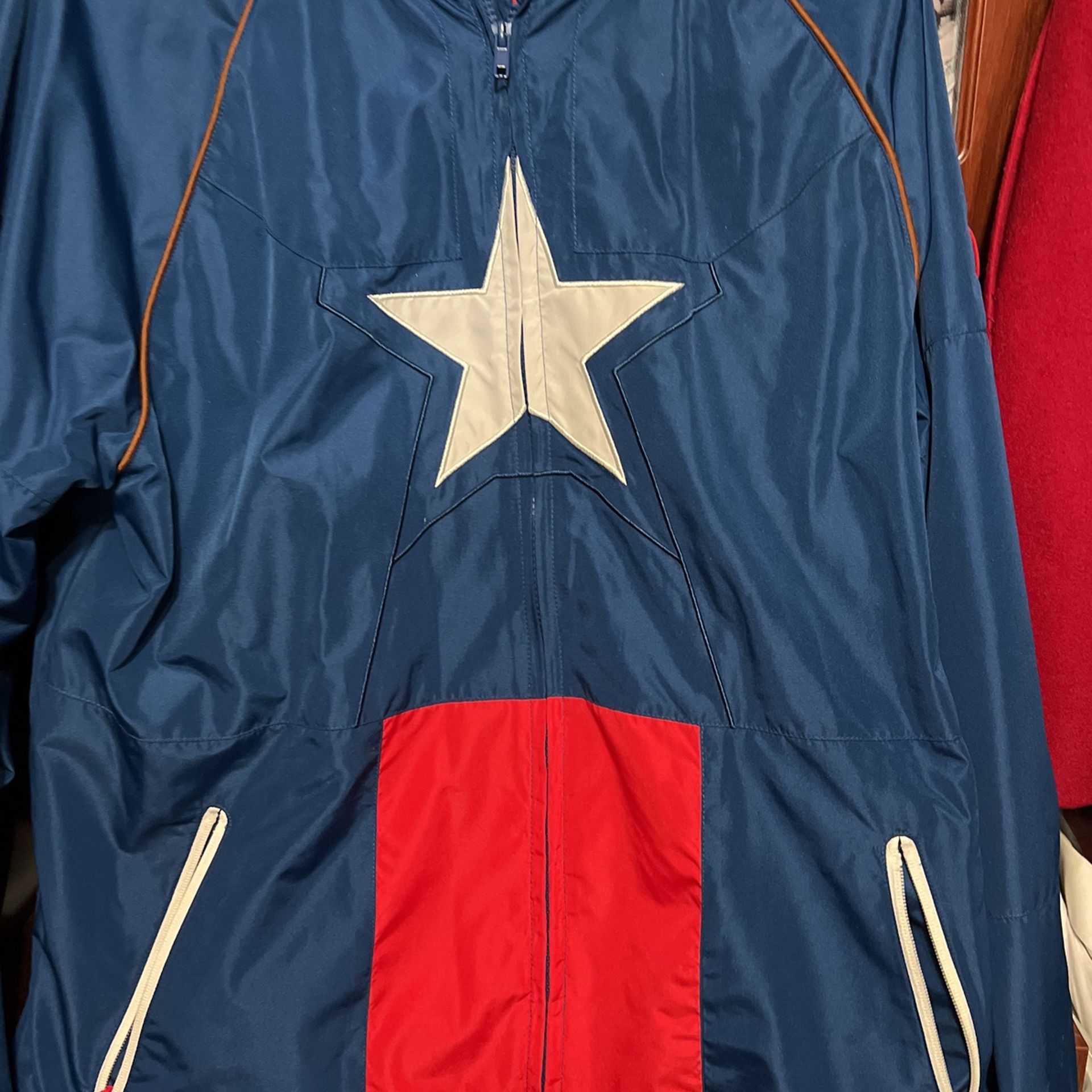 Men’s large Disney Captain America Wind Breaker