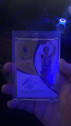 Victor Wembanyama rookie card