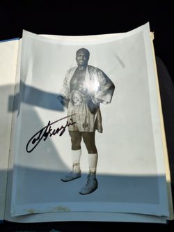 Joe Frazier autograph