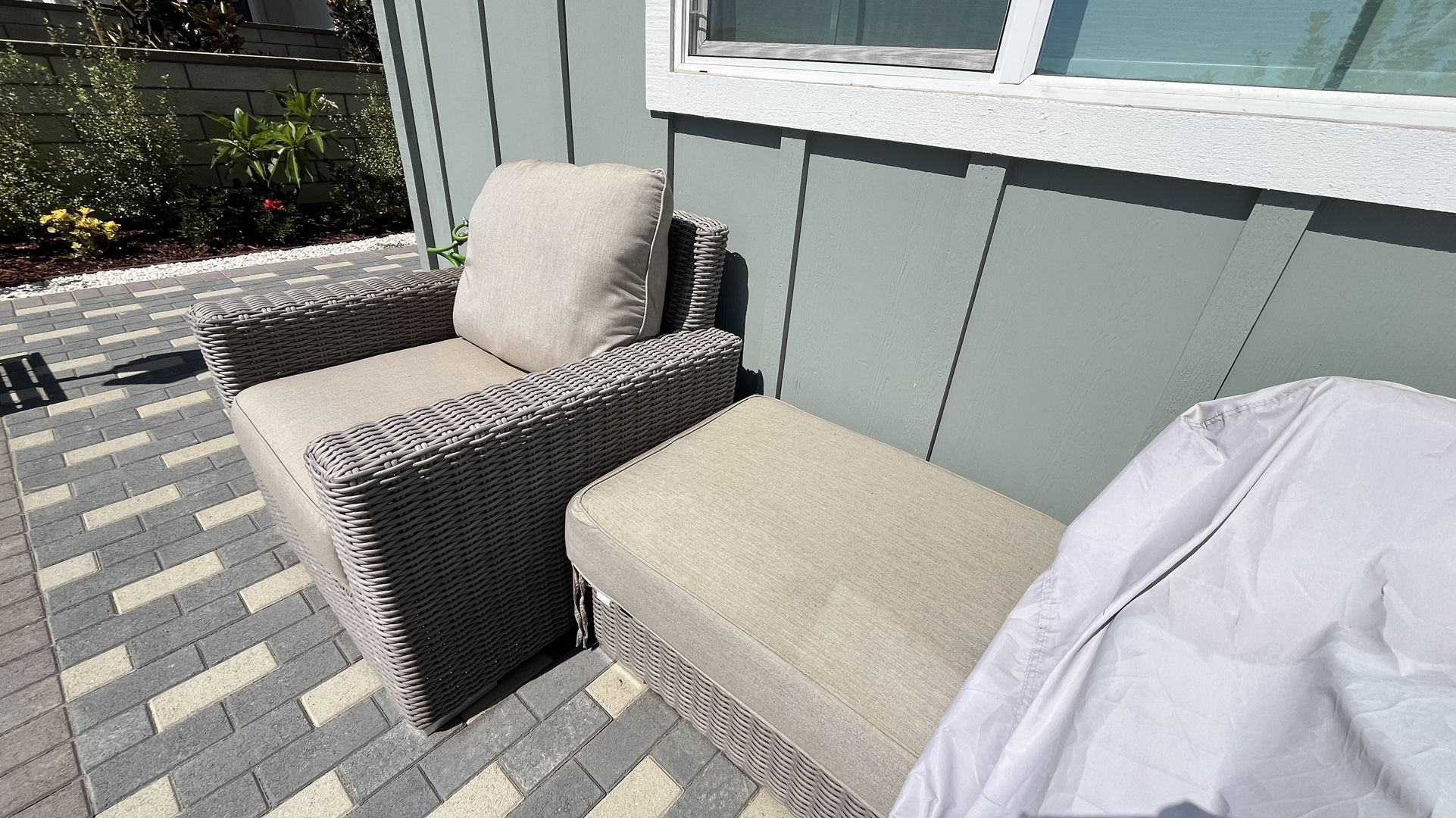 Sofa Set