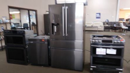 Best deals in https://offerup.com/redirect/?o=SC5Ub3du $54 down 90 days same as cash