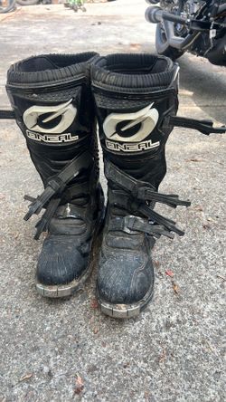 Size 8 O’Neal boots