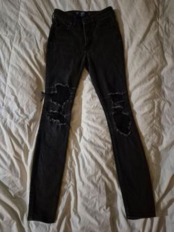 Hollister ripped jeans black