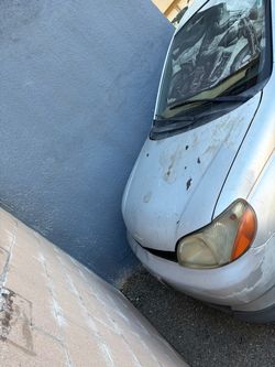 Se vende  para partes  no  camina