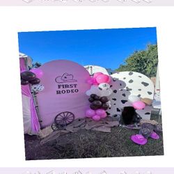 herself leader Create Unforgettable Parties with Beautiful Balloon Displays