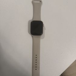 Apple Watch (with charger)
