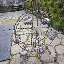 Ferris Wheel Plant Holder 