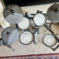 Roland Electronic Drum Kit 