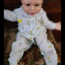 Dolls Read Description 