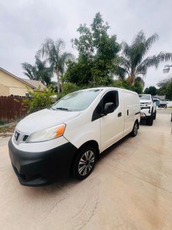 2015 Nissan NV 200 S