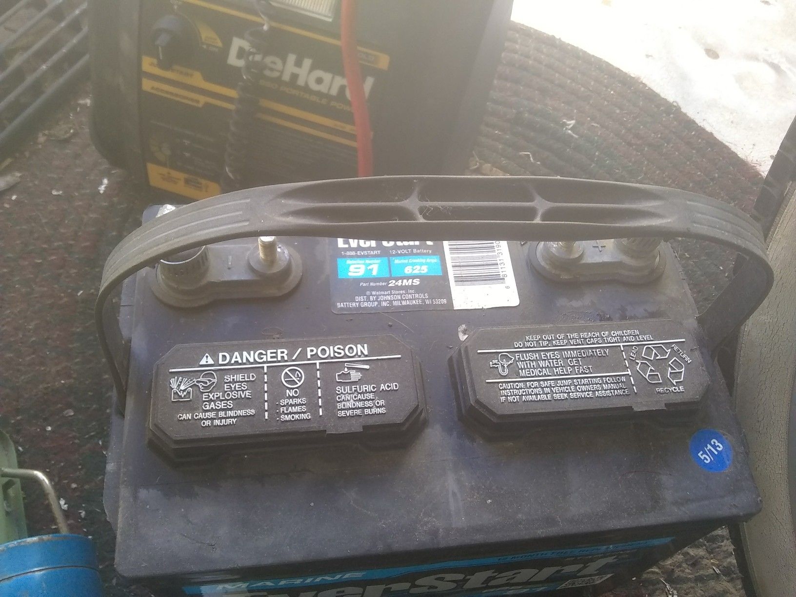 12 volt deep cycle battery excellent condition