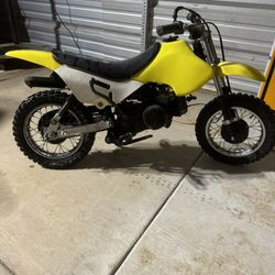 Suzuki Pw50