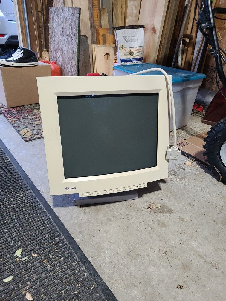 Sun Microsystems CRT Monitor