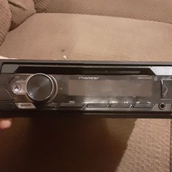 Pioneer AM FM CD Player