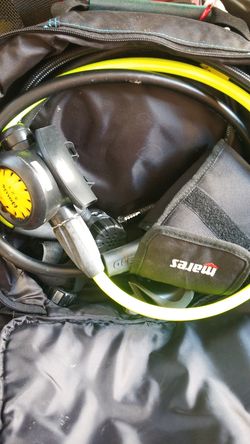 HOllis 321 regulator with oceanic