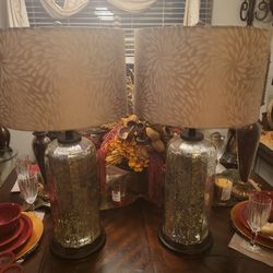 Decorations Different Prices 