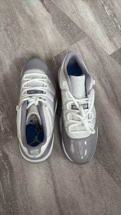 Size 12 Jordan 11 low cool grey (DS)