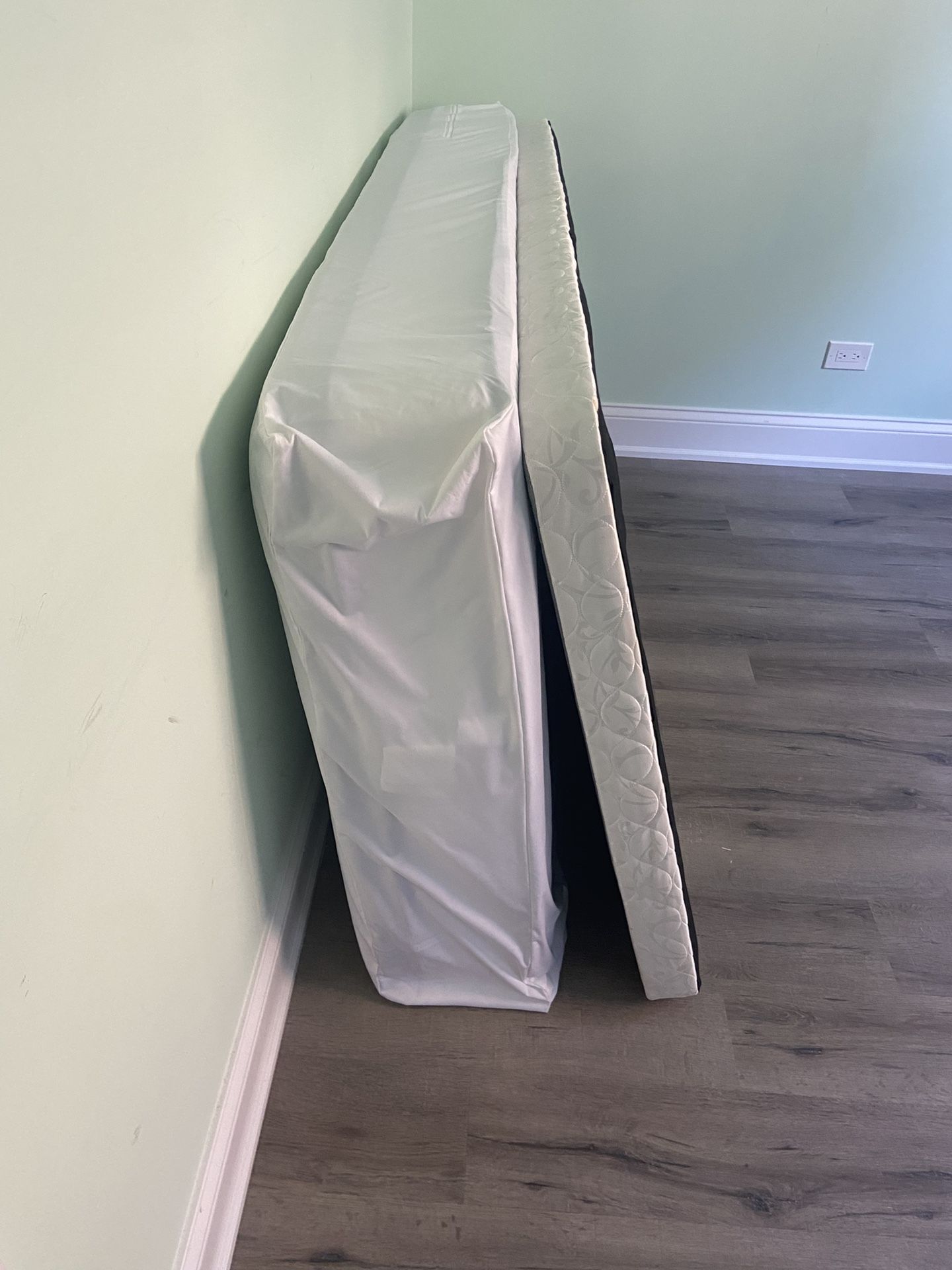 Twin Mattress With Box