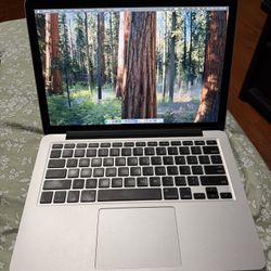 MacBook Pro Late 2013 512GB i7 16GB RAM Excellent Condition 