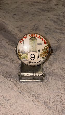 Vintage New Orleans Souvenir Mechanical Flip Perpetual Desk Calendar,