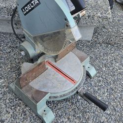 Delta 10" Miter Saw
