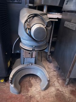 Hobart legacy 20 qt mixer , new  control board, new bowl