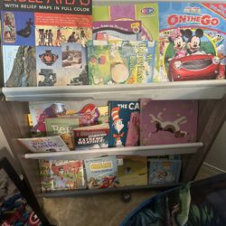 Kids Book Shelf